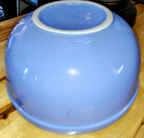 Halls Hull ciotola di miscelazione blu vintage bianca 7,5" - Foto 3 di 4