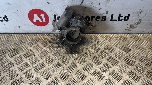 2014-2016 HYUNDAI I30 MK2 GD 1.4 PETROL G4LC THROTTLE BODY 35100-03700 - Picture 4 of 8