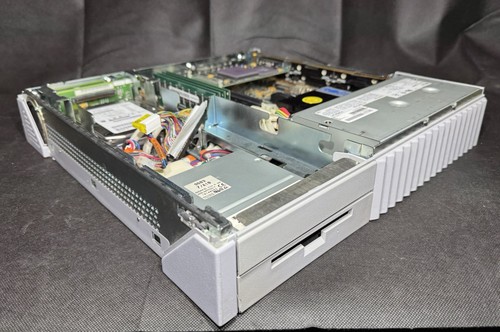 Sun SPARCstation 20 ROSS 125MHz CPU 256MB Memory TGX+ Graphics 18.2GB HDD, FD - Picture 11 of 23