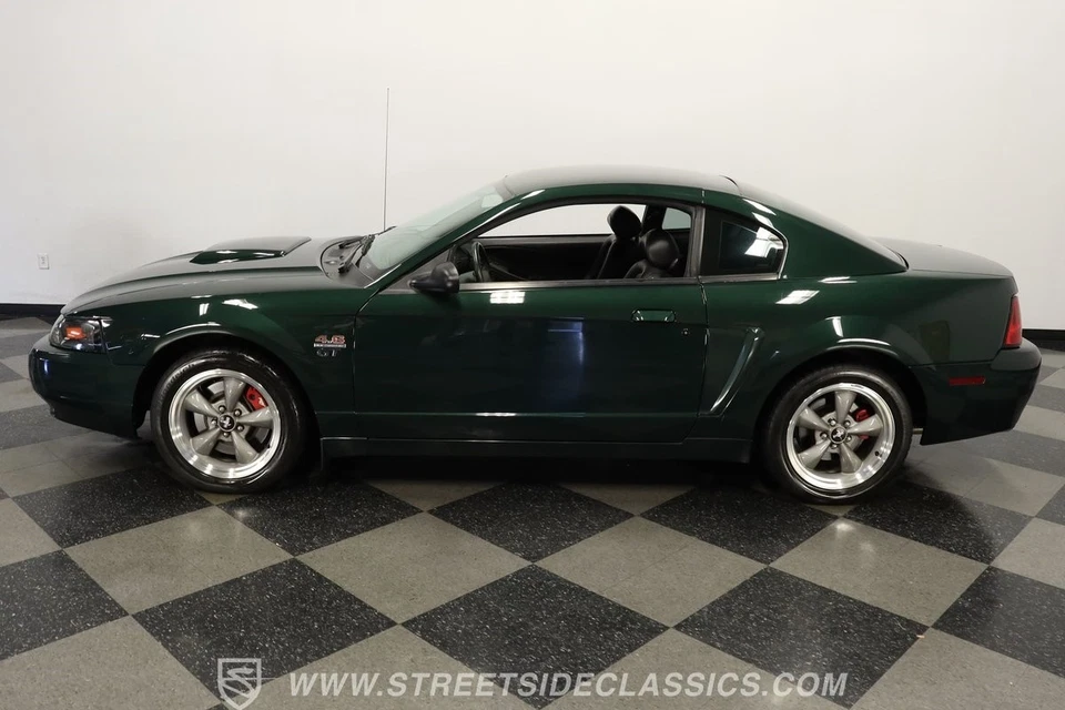 Ford Mustang Bullitt GT 2001 Foto 3 de 4