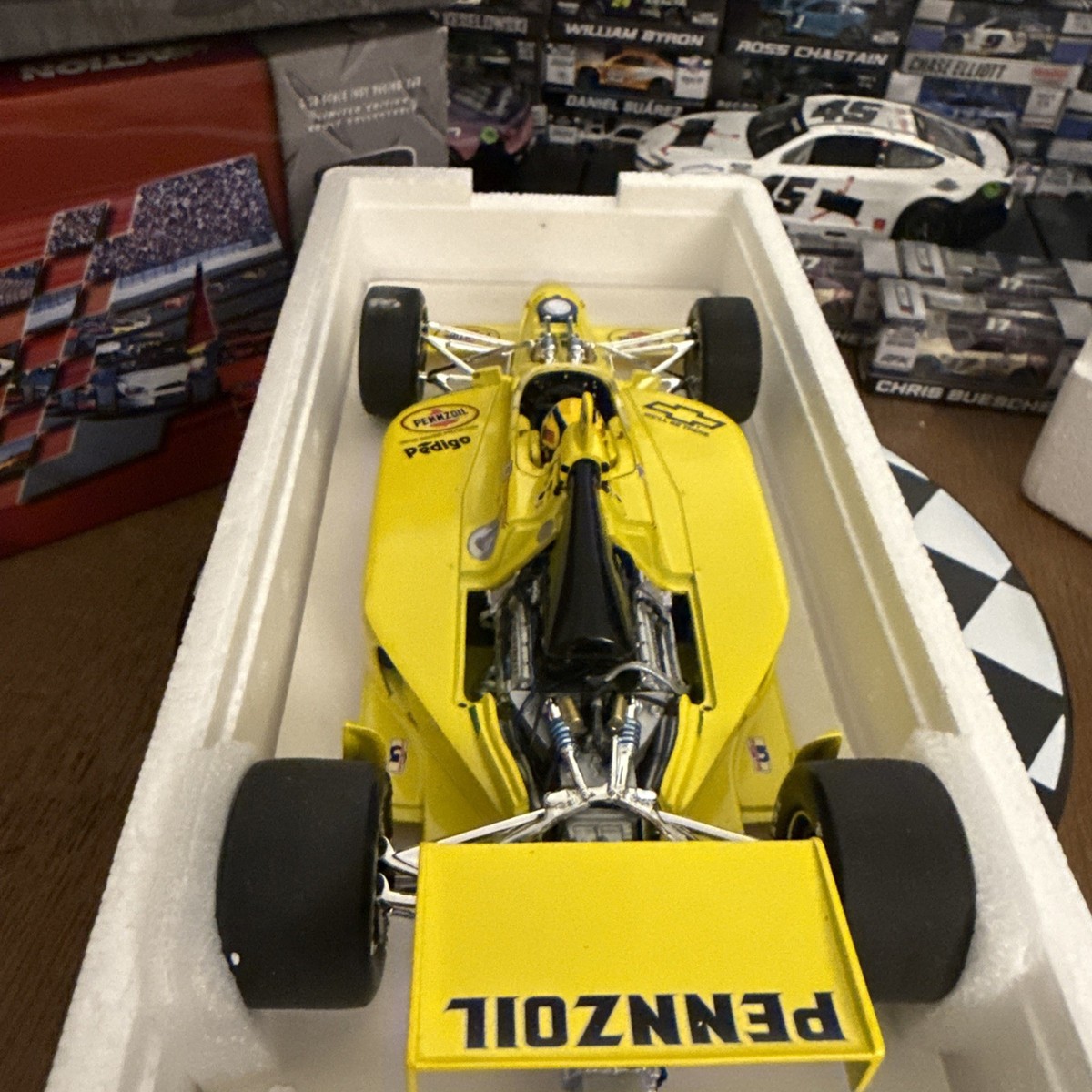 Dallara Indycar #4 Pennzoil 2003 – Sam Hornish Jr. – Action 1/18 Diecast