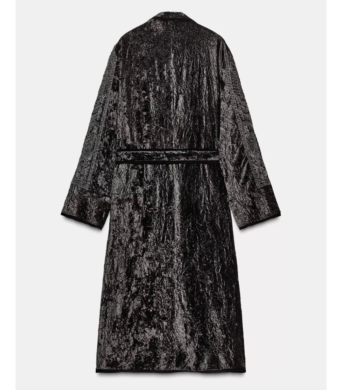ZW COLLECTION LIMITED EDITION EMBROIDERED VELVETKIMONO image 4