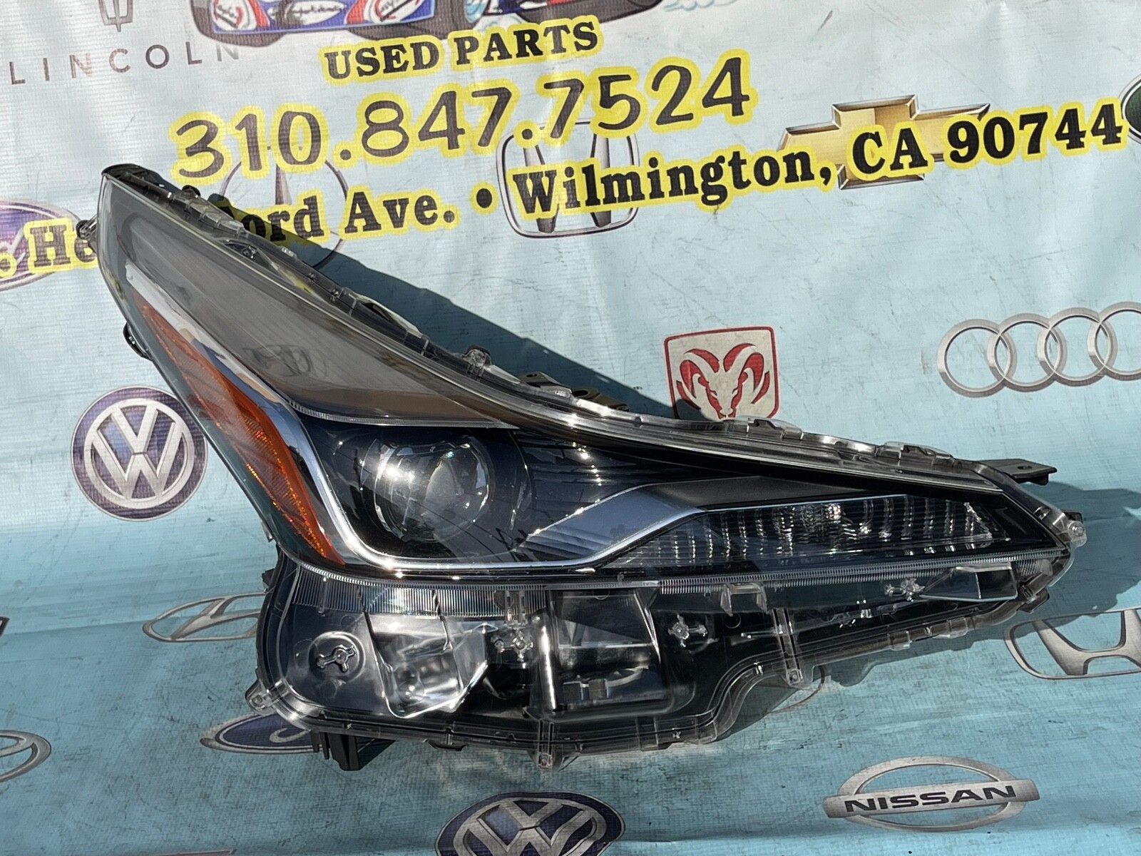 2019 Toyota Prius Right Hand Passenger Side OEM LED Headlight for 