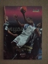 Shawn Kemp 2000-01 Fleer Mystique #59