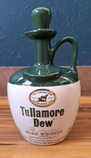 Tullamore Dew Irish Whiskey Jug W/ Lid Oroduvmct Of Ireland,  EMPTY...