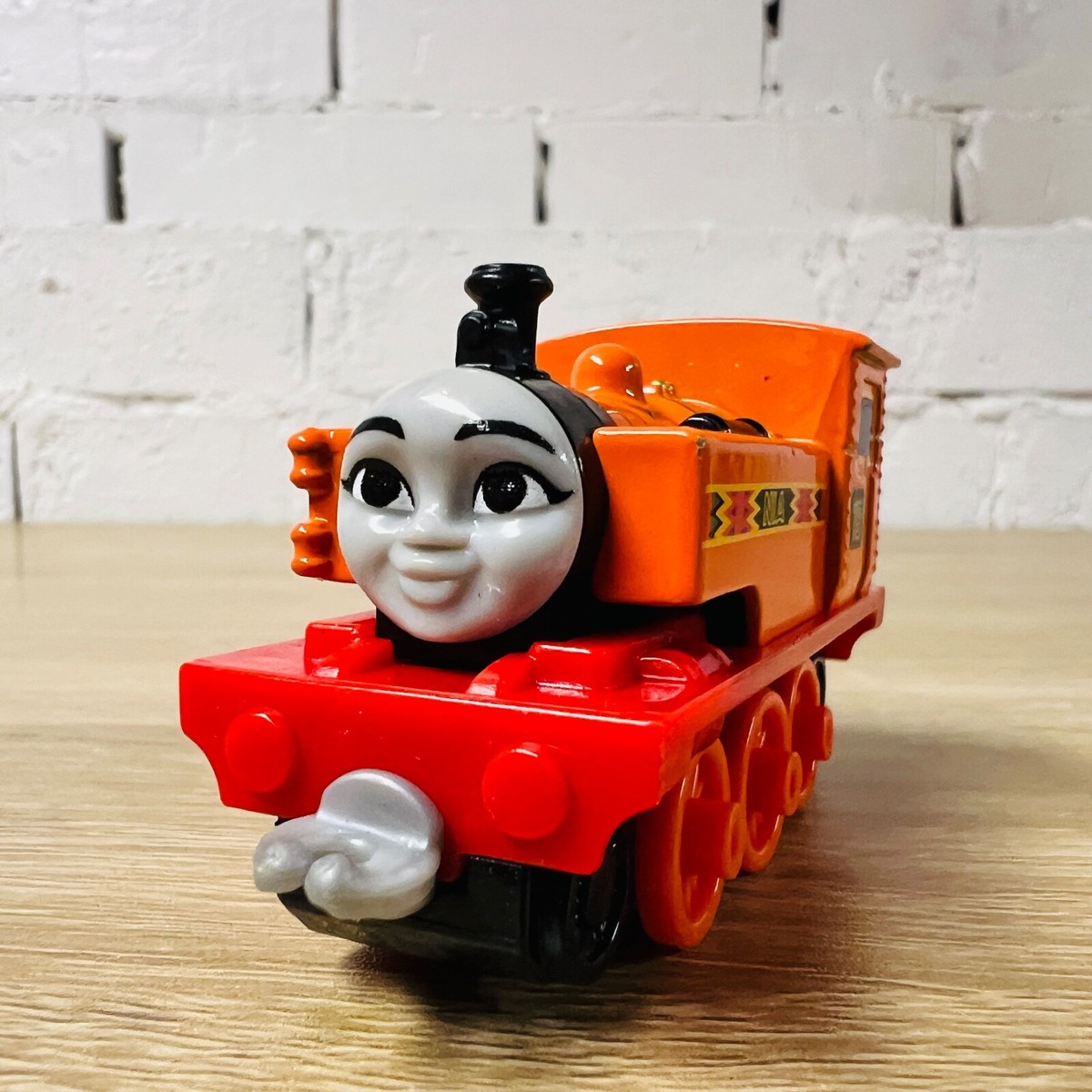 Nia Thomas the Tank Friends Adventures Push Along Diecast