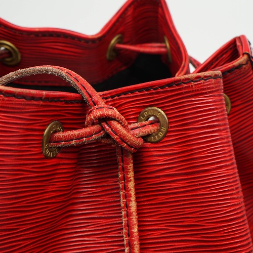 LOUIS VUITTON Petit Noe Bag Bucket Shoulder Red Vintage 00s - Picture 9 of 13
