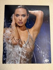 Angelina Jolie Signed 11x14 Photo Sexy Pose Shot JSA #2