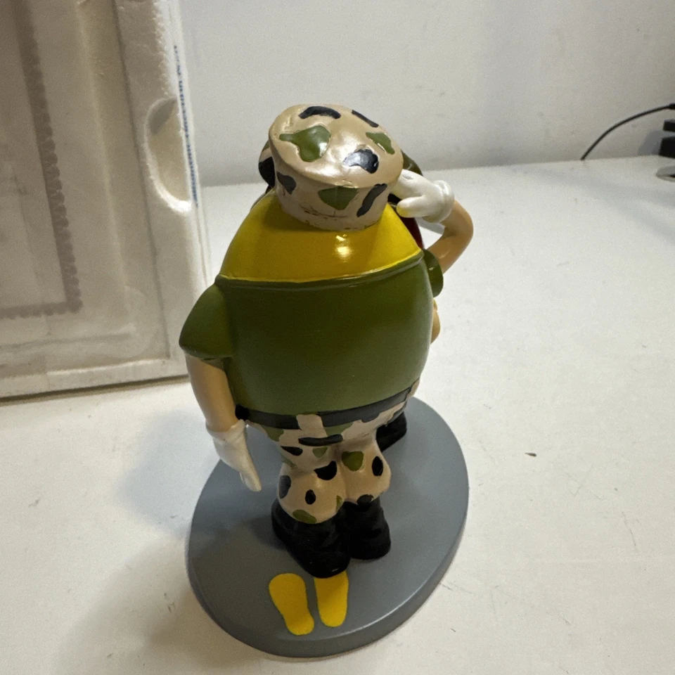 M&M’s “Born Leader ”, The Hamilton Collection Salute U.S.M.C. - NIB W/ COA - Image 3 of 4