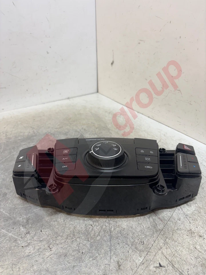 HYUNDAI I40 CRDI  MK1 (VF) CLIMATE CONTROL SWITCH PANEL 2011-15 97250-3ZXXX - Image 2 of 4