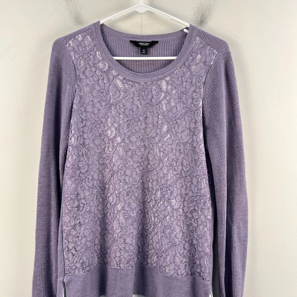Suéter Simply Vera Wang XS para mujer púrpura blanco encaje en capas L/S Pullover 16992 Foto 3 de 4