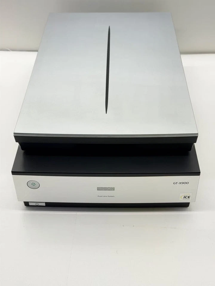 EPSON GT-X900 Perfection V700 Flatbed Scanner Film Photo Tested Working - Image 4 of 4