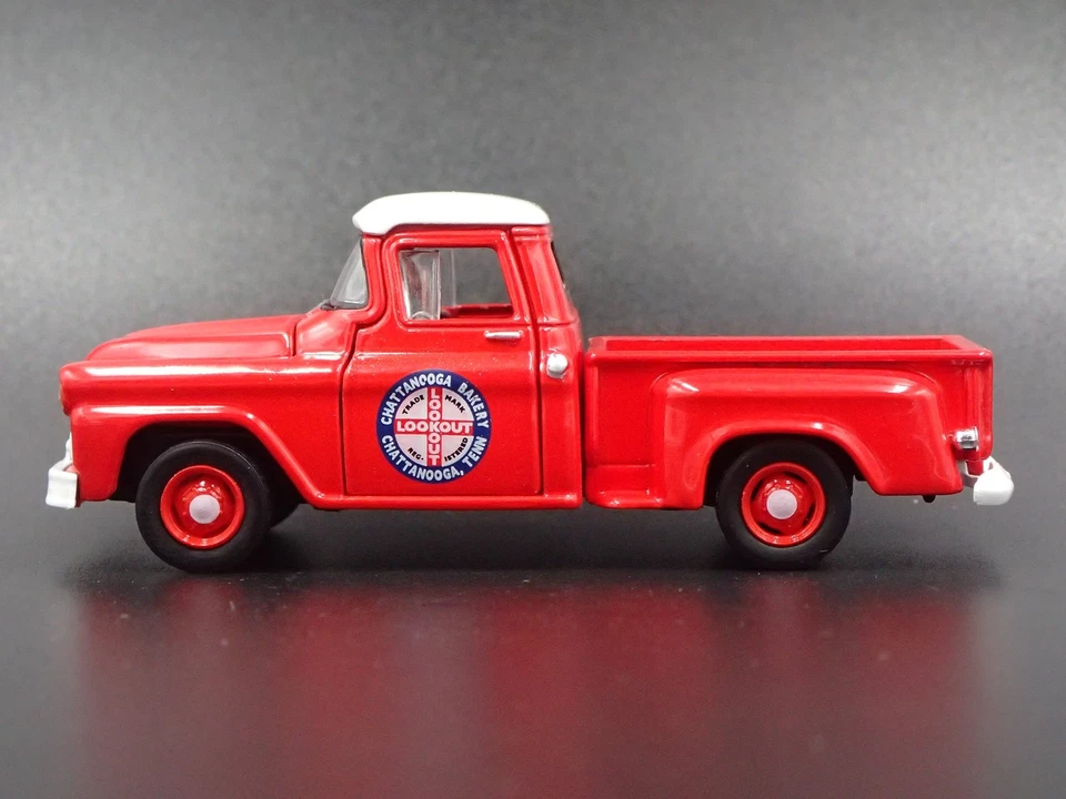 1958 58 GMC Flotta Opzione Pick-Up Camion Moonpie Pasticceria Red 1:64 Diecast - Immagine 2 di 4