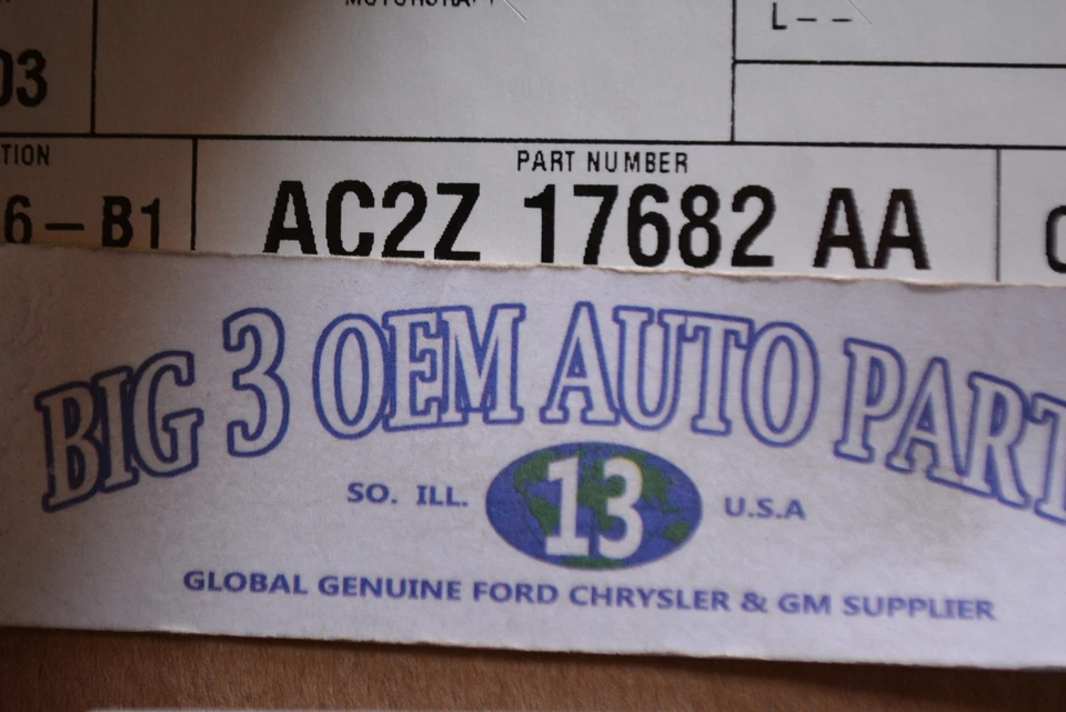 Espejo retrovisor lateral derecho pasajero Ford Econoline Super Duty 2010-2014 nuevo original Foto 3 de 4