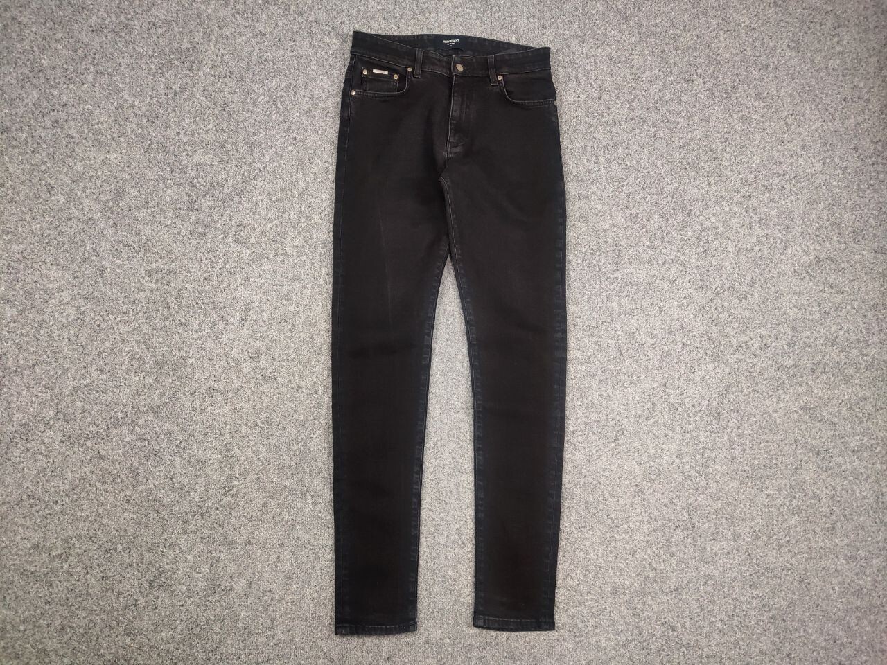 Represent Design Essential Denim Black Light Fade… - image 2