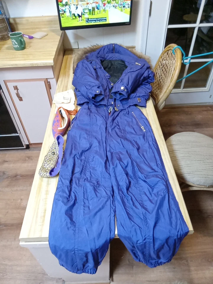 Bogner Ski Suit Jacket S6 Pants S8 And Head Bands Turtle Furgo Servac Rare Vtg - Image 2 of 4