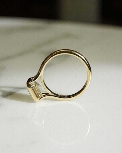 2.50 Ct Lab Grown CVD Diamond Engagement Bezel Ring 14k Solid Yellow Gold - Picture 4 of 5