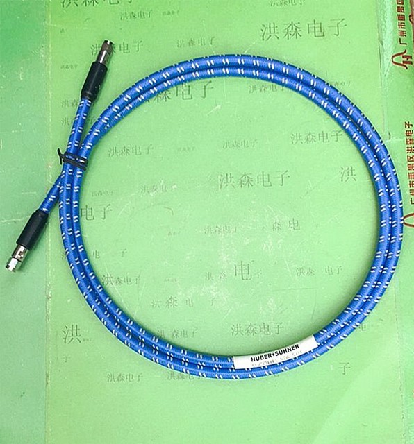 1pc HUBER+SUHNER SUCOFLEX526-S-01 DC-26.5GHz 1.5m 3.5mm male RF test lead 1pc HUBER+SUHNER SUCOFLEX526-S-01 DC-26.5GHz 1.5m 3.5mm male RF test lead