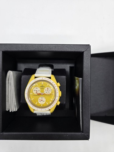 OMEGA X SWATCH MOONSWATCH BIOCERAMIC NEW SEALED NEPTUNE SNOOPY EARTHPHASE - Picture 3 of 13