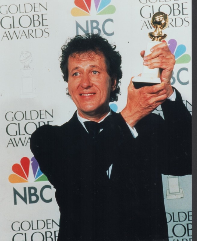 Geoffrey Rush 8x10 color photo 