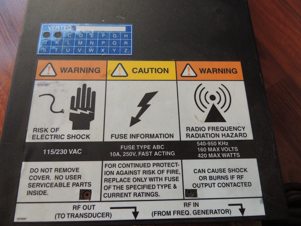 Amplificador de potencia RF Verteq / Advanced Energy 3156023-000 K 420W 160V 540-650KHz Foto 4 de 4