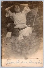 K16/ Interesting RPPC Postcard c10 Dog Jean Brooks Deltiology Album264