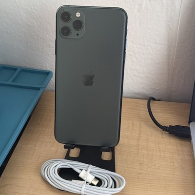 Apple iPhone 11 Pro Max - 64 GB - Green (Locked to Xfinity) - Smartphone