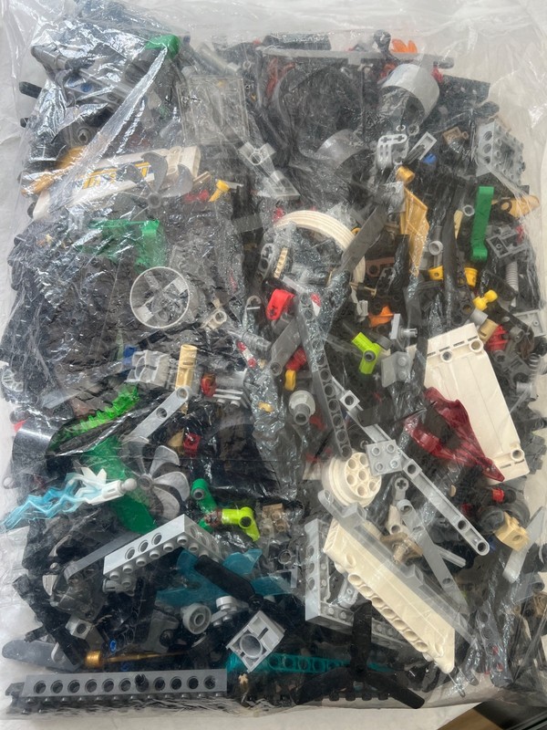 LEGO TECHNIC bundle 1.5kg lot