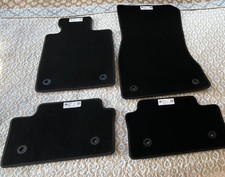 Genuine Bmw Oem Carpet Floor Mats Set Of 4 Black 5a36b50 New Unused Genuine Bmw Oem Carpet Floor Mats Set Of 4 Black 5a36b50 New Unused