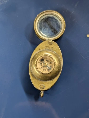 WW1 Pocket Compass and magnifying glass Military / Scouts?