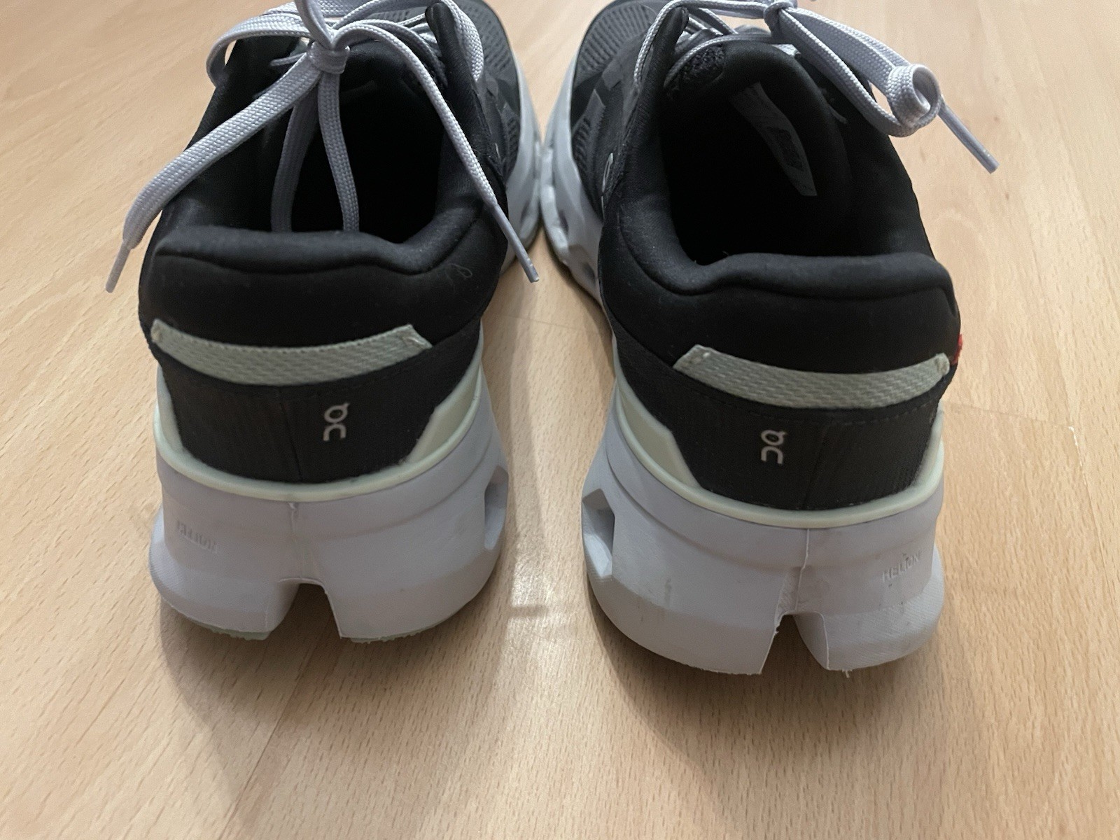 On Cloud Cloudrunner 2 Running Shoes 3WE10132577 … - image 4