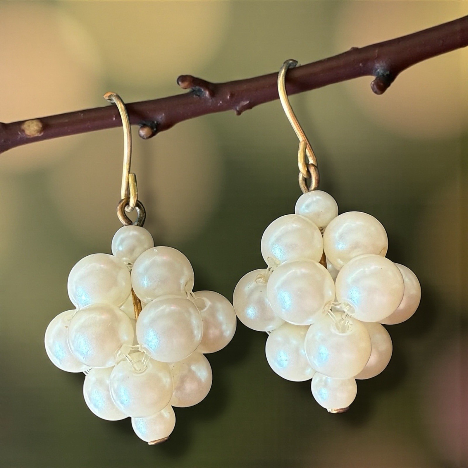 Pearl Cluster Dangle Earrings Beaded Vintage Grap… - image 9