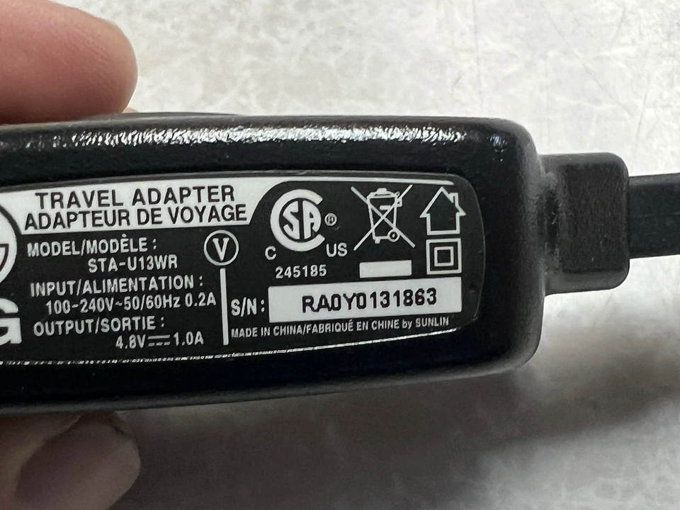 LG STA-U13WR Travel Power Adapter - Image 2 of 4