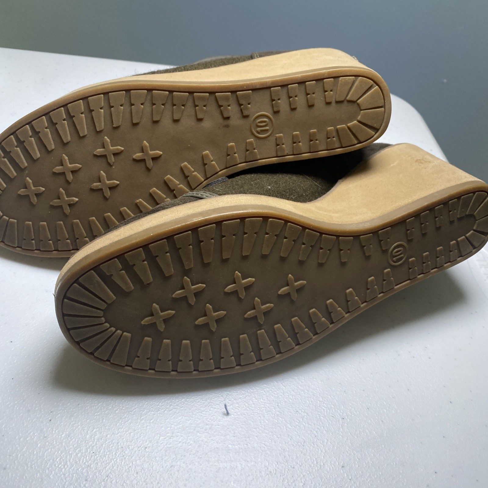 Merona Boots Womens 10 Ankle Bootie Brown Faux Leather Lace Up Wedge Heels