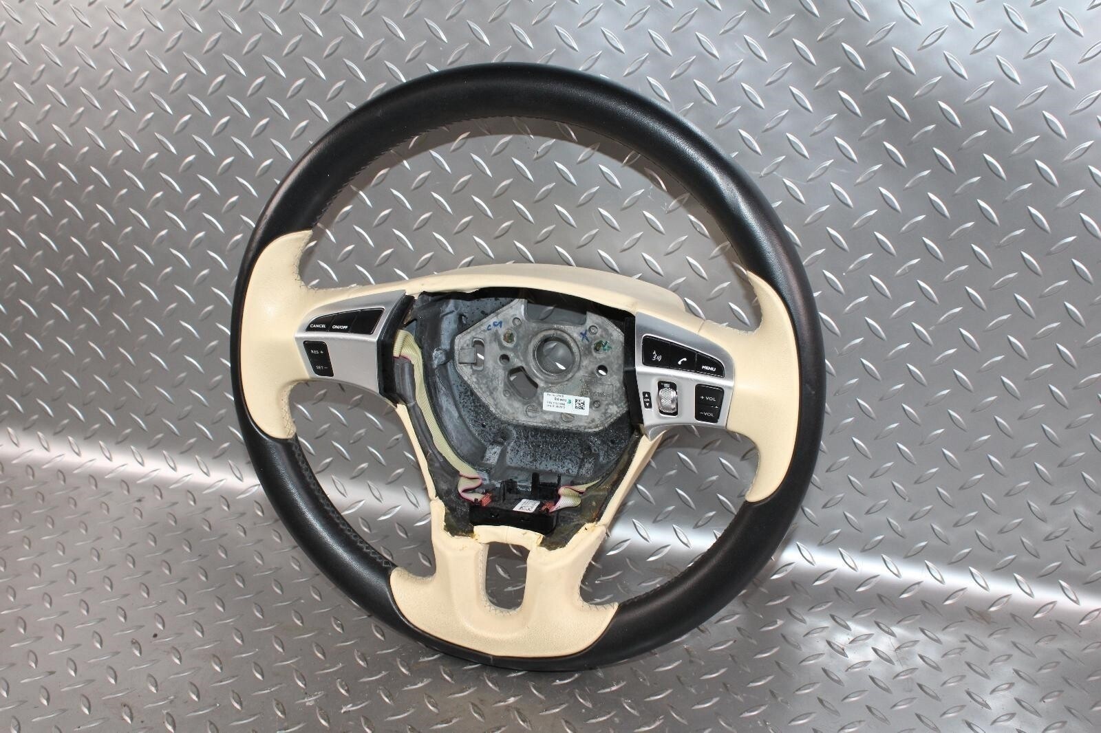 13-18 Flying Spur Black Leather Magnolia Driver Steering Wheel OEM Factory WTY