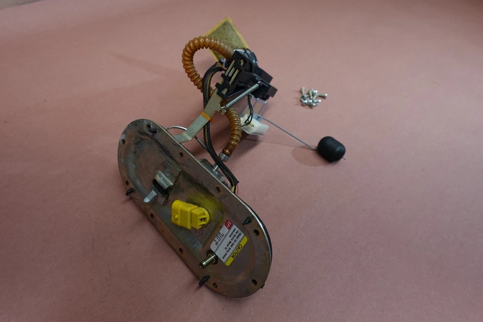 Harley-Davidson Road King 2007-2011 FLHR tanque de gasolina bomba de combustible Foto 3 de 4