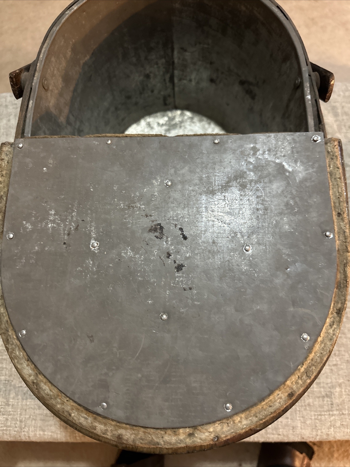 Vintage, Hawkeye Picnic Basket From Burlington, Iowa, All Original And