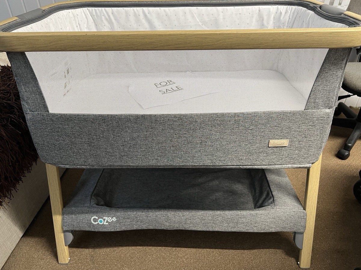 Tutti Bambini CoZee Air Bedside Crib Oak and Charcoal 2112073590 - Main Image