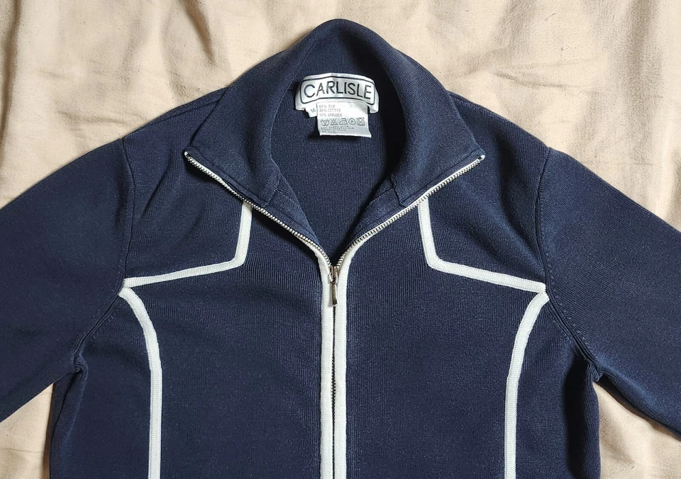 Suéter para mujer Carlisle azul cremallera completa talla mediana línea blanca Foto 3 de 4