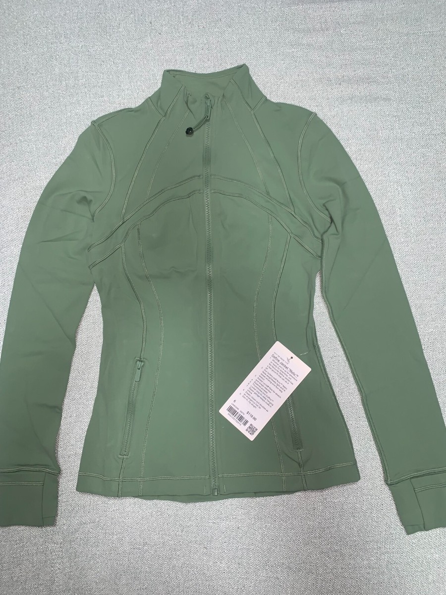 新品⭐️ルルレモン Define Jacket サイズ6 グリーン Lululemon NWT Define Jacket Nulu size 6 Desert Green | eBay