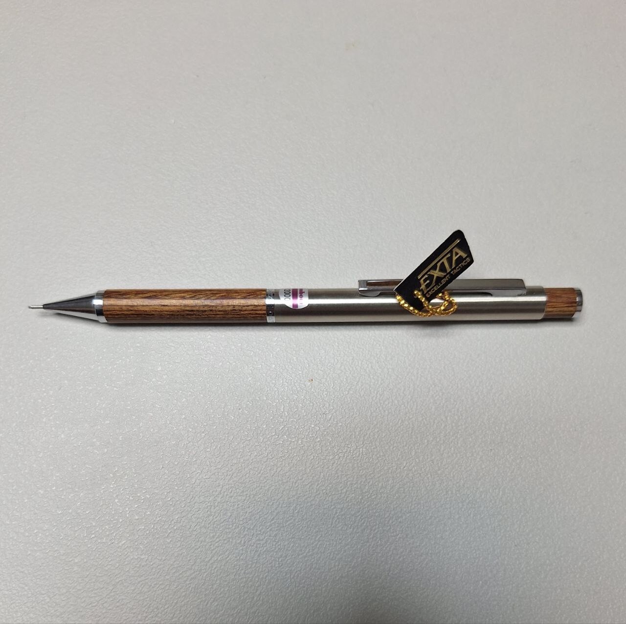 Tombow Exta Wood & Metal ver. mechanical pencil 0.5mm - Wood grip version