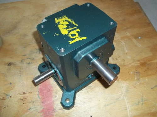 NEW GROVE GEAR FLEXALINE B218-2 RIGHT ANGLE WORM GEAR REDUCER RATIO 10:1