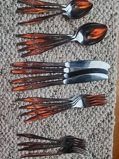 UNF212 20 Piece Set  Service For 4 Stainless Flatware Japan Floral Rose UNF212