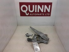 03-09 TOYOTA AVENSIS T250 O/S Driver Rear Electric window Regulator 69830-05100