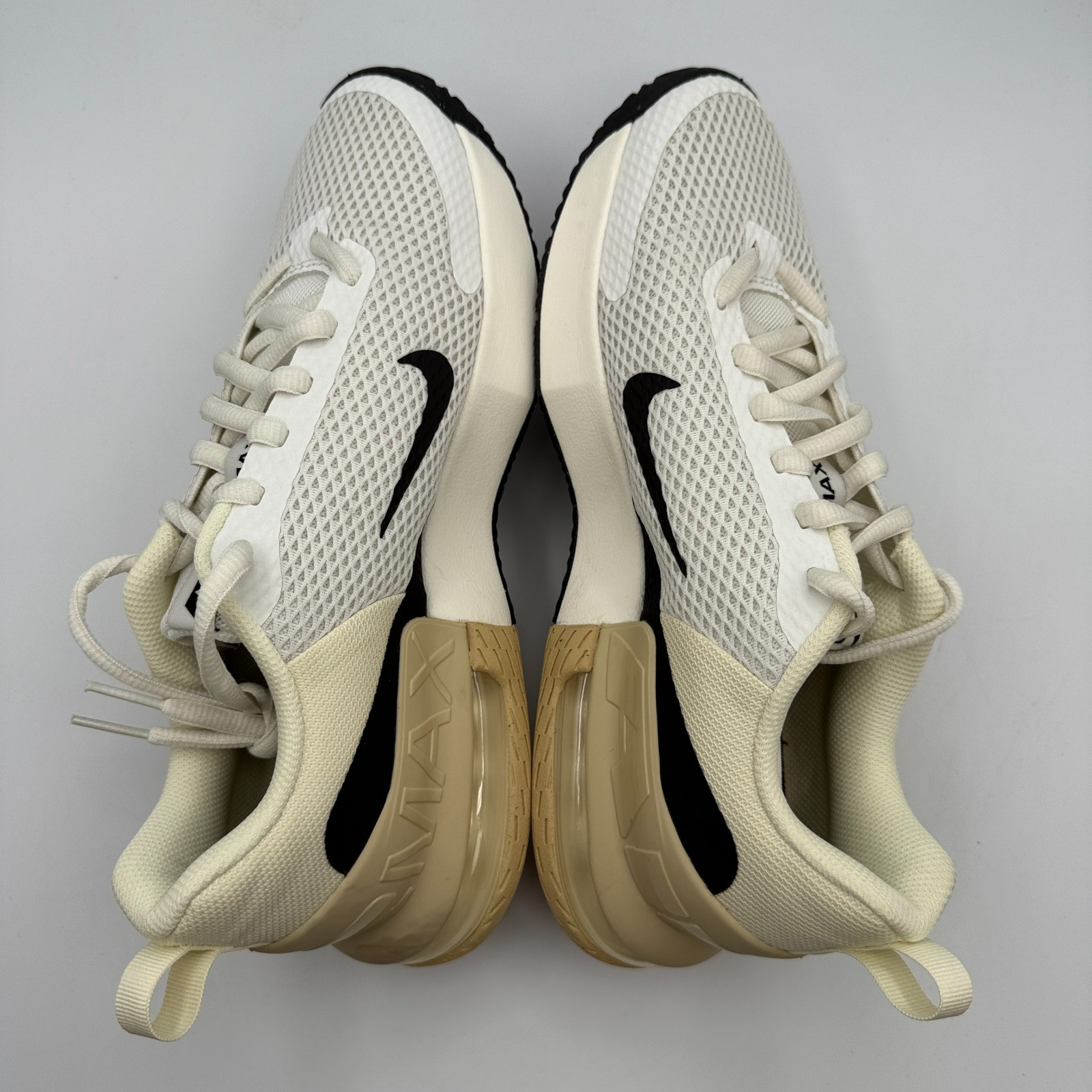 Nike Air Max Alphra Trianer 6 Shoes Mens Size 8.5 Ivory Sneakers FQ1833 100 thumbnail 7