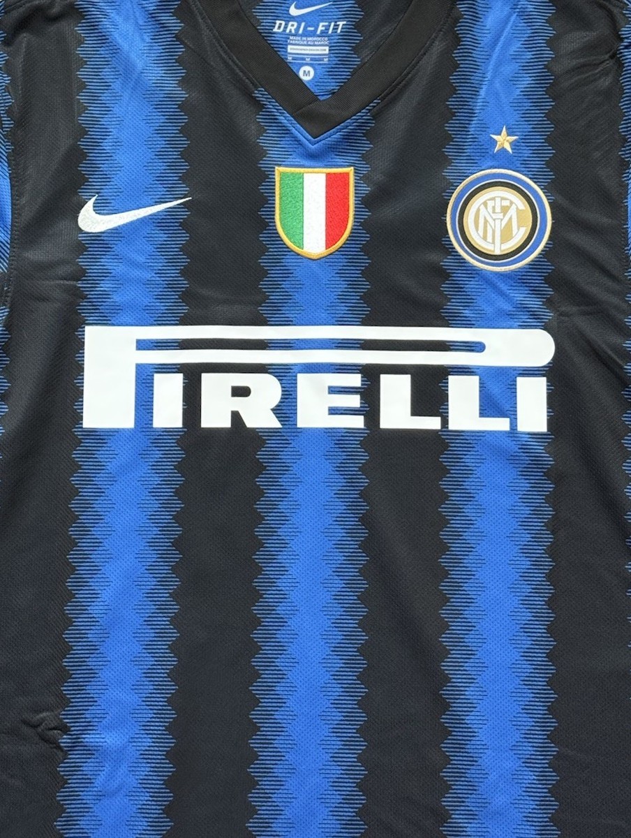2010/11 Inter Milan Home Jersey #10 Sneijder Medium Nike Long