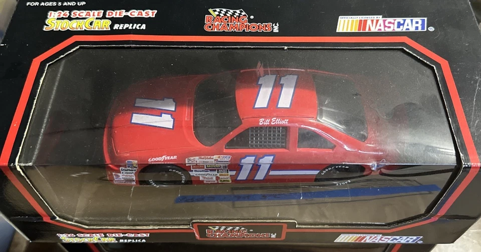 Racing Champions 1992 #11 Bill Elliott Amoco escala 1/24 Foto 2 de 3