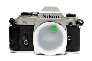 Fotocamera analogica Nikon FG