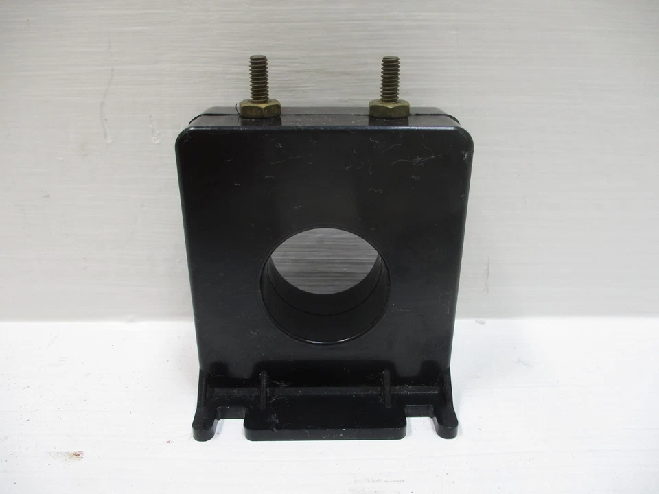 Transformadores de instrumentos 2-SFT-600 transformador de corriente CT 60:5A 50-400Hz 600V Foto 2 de 4