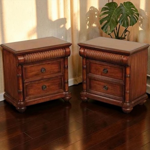 4pc Medium Wood Bedroom Set Brown: Bed, Dresser + Mirror, 2 Nightstands